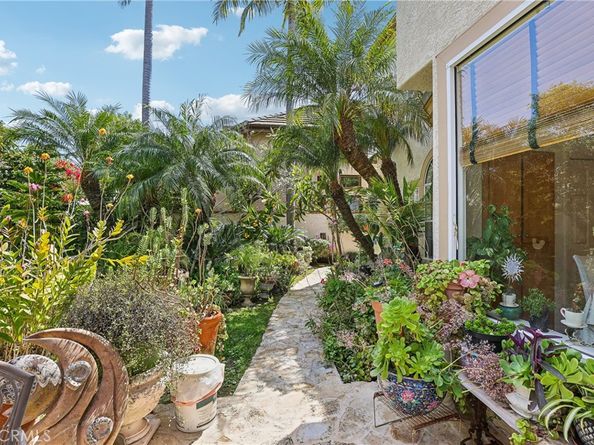 26942 Willow Tree Lane, Laguna Hills CA 92653
