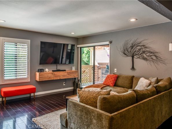 16551 Grunion 204, Huntington Beach CA 92649