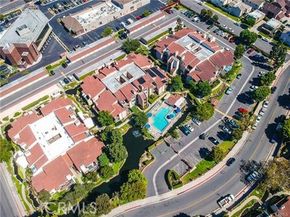 16551 Grunion 204, Huntington Beach CA 92649