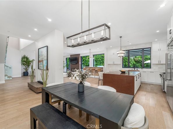 4706 Katherine Avenue, Sherman Oaks CA 91423