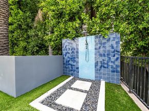 4706 Katherine Avenue, Sherman Oaks CA 91423