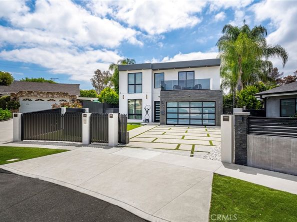4706 Katherine Avenue, Sherman Oaks CA 91423