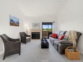 25521 Indian Hill Ln F, Laguna Hills CA 92653