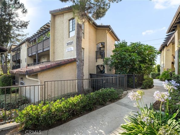 25521 Indian Hill Ln F, Laguna Hills CA 92653
