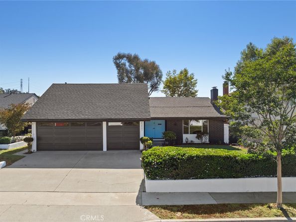 25401 Champlain Road, Laguna Hills CA 92653