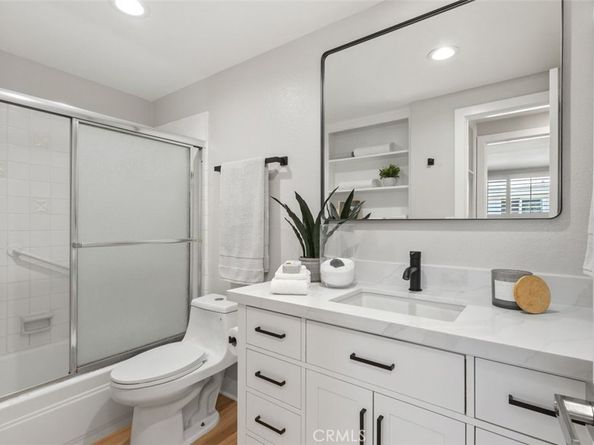 4305 Hilaria, Newport Beach CA 92663