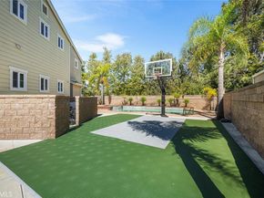 978 Heron Circle, Seal Beach CA 90740