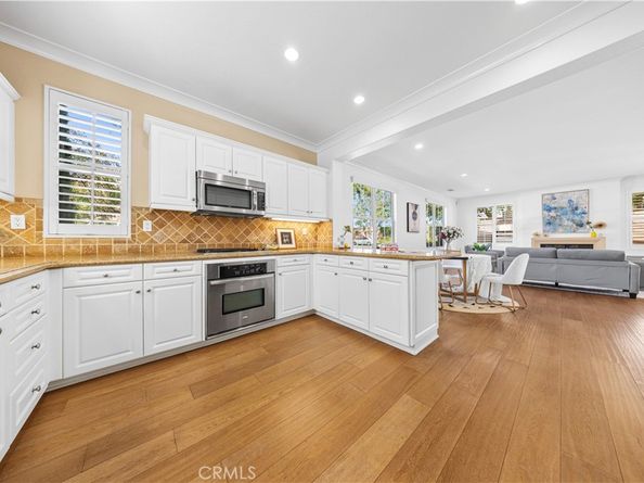 100 Blaze, Irvine CA 92618
