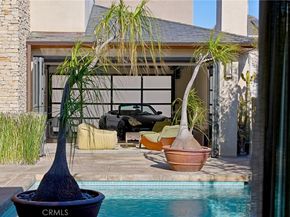 1112 Park Street, Huntington Beach CA 92648