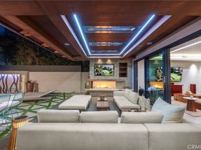 1112 Park Street, Huntington Beach CA 92648