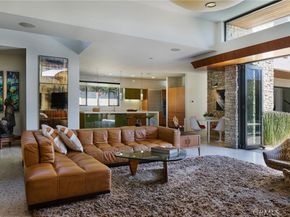 1112 Park Street, Huntington Beach CA 92648
