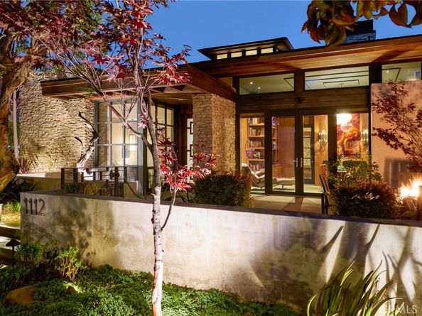 1112 Park Street, Huntington Beach CA 92648