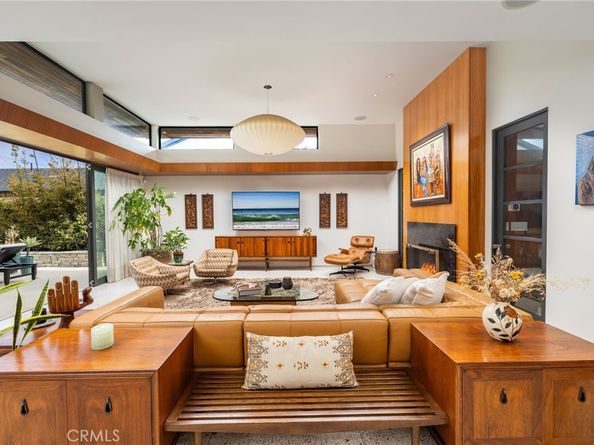 1112 Park Street, Huntington Beach CA 92648