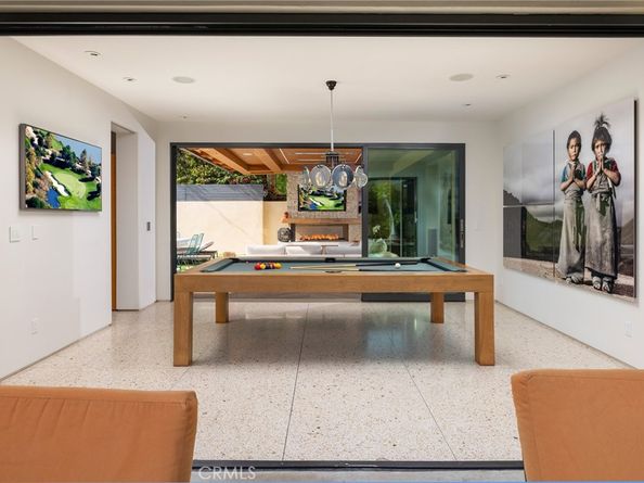1112 Park Street, Huntington Beach CA 92648