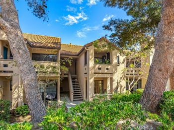 1046 Calle Del Cerro