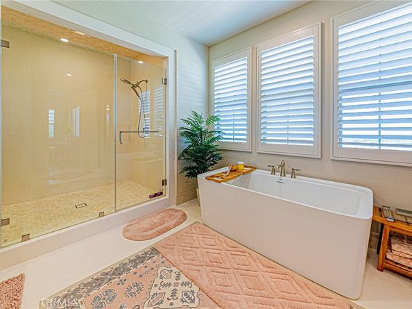 139 Oakstone, Irvine CA 92618