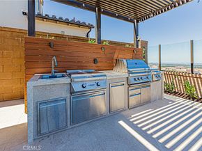 139 Oakstone, Irvine CA 92618