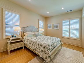 139 Oakstone, Irvine CA 92618