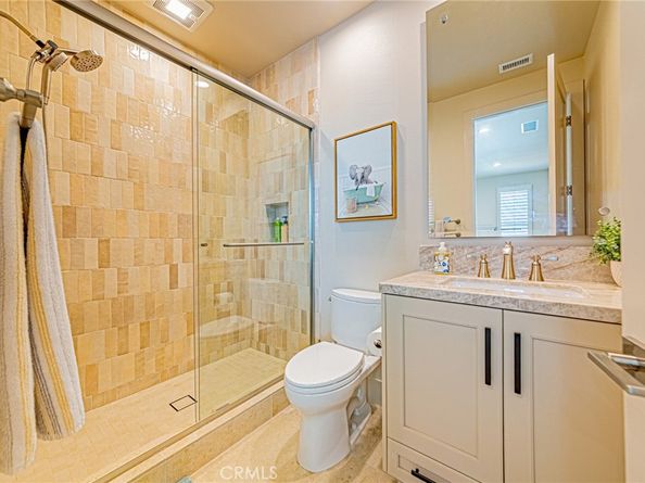 139 Oakstone, Irvine CA 92618