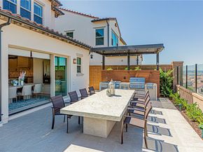 139 Oakstone, Irvine CA 92618