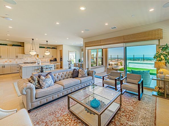 139 Oakstone, Irvine CA 92618