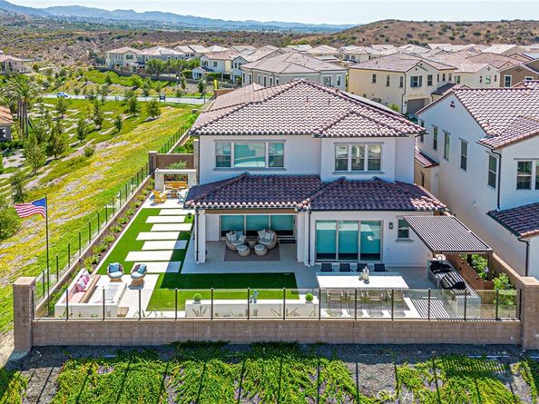 139 Oakstone, Irvine CA 92618