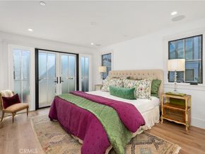 337 Holmwood Drive, Newport Beach CA 92663