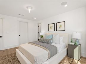 337 Holmwood Drive, Newport Beach CA 92663