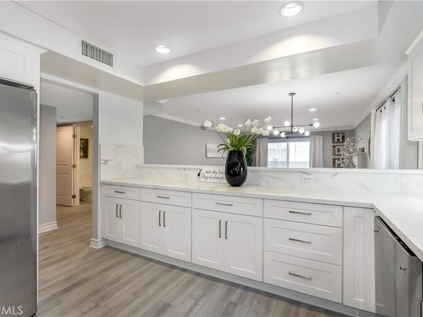 1417 S. Westgate 203, Los Angeles CA 90025