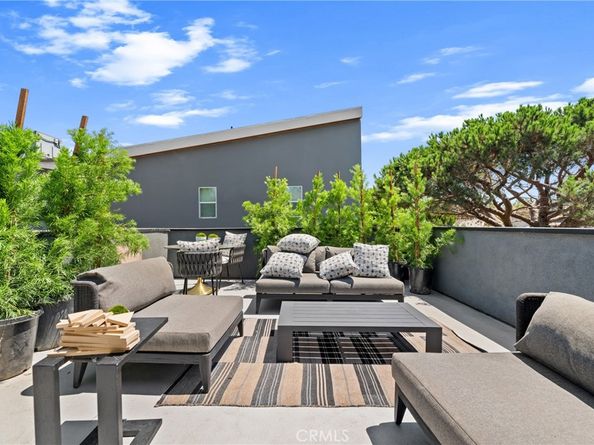 13023 Warren Avenue, Los Angeles CA 90066