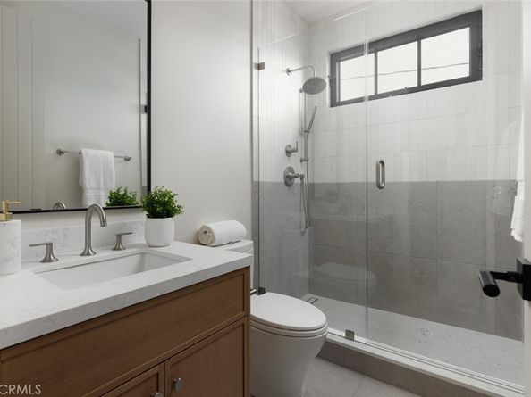 1594 Redlands Place, Costa Mesa CA 92627