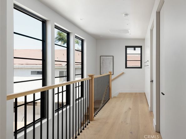 1594 Redlands Place, Costa Mesa CA 92627