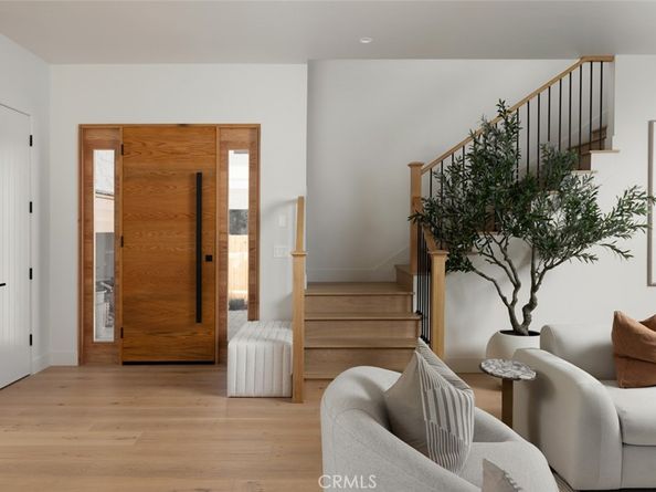 1594 Redlands Place, Costa Mesa CA 92627