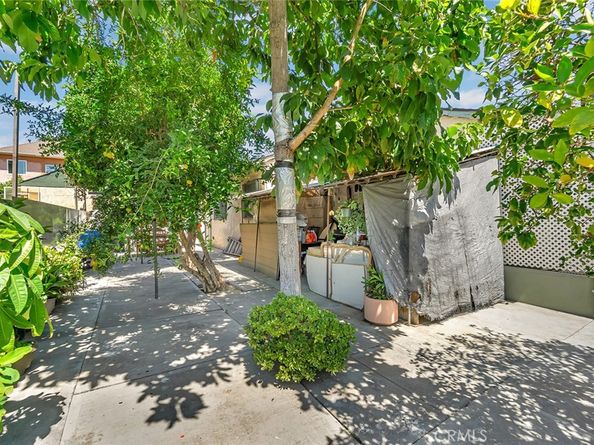 2301 Wall Street, Los Angeles CA 90011