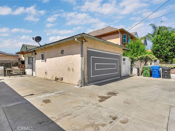 2301 Wall Street, Los Angeles CA 90011