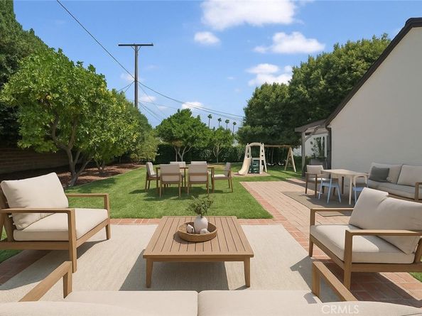 2404 N Poinsettia, Santa Ana CA 92706