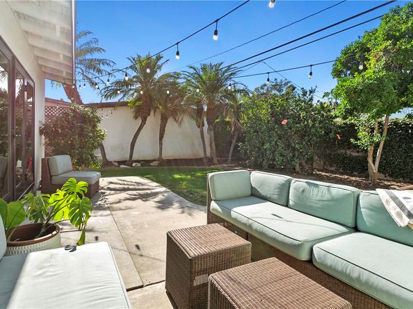 1625 W Santa Clara Avenue, Santa Ana CA 92706
