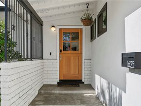 1625 W Santa Clara Avenue, Santa Ana CA 92706