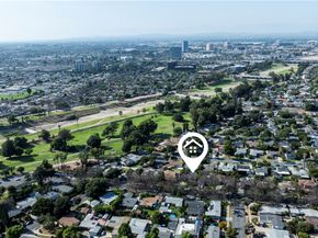 1625 W Santa Clara Avenue, Santa Ana CA 92706