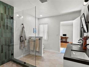 1625 W Santa Clara Avenue, Santa Ana CA 92706