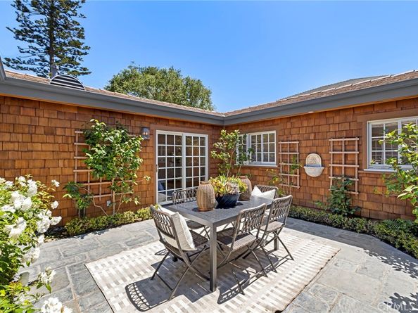 169 McKnight Drive, Laguna Beach CA 92651