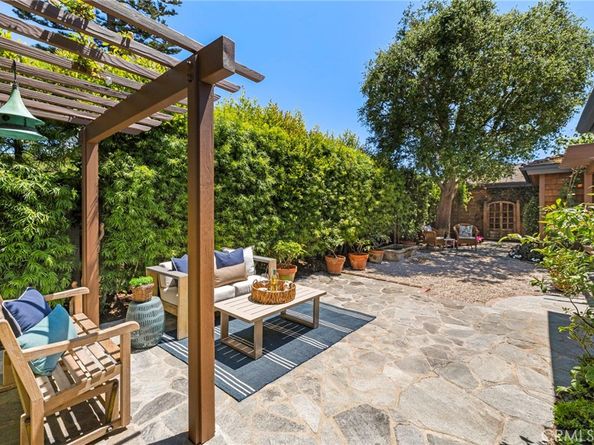 169 McKnight Drive, Laguna Beach CA 92651