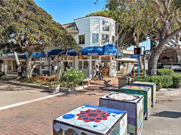 169 McKnight Drive, Laguna Beach CA 92651