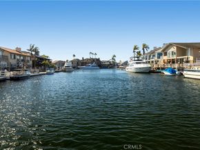 3871 Mistral Drive, Huntington Beach CA 92649
