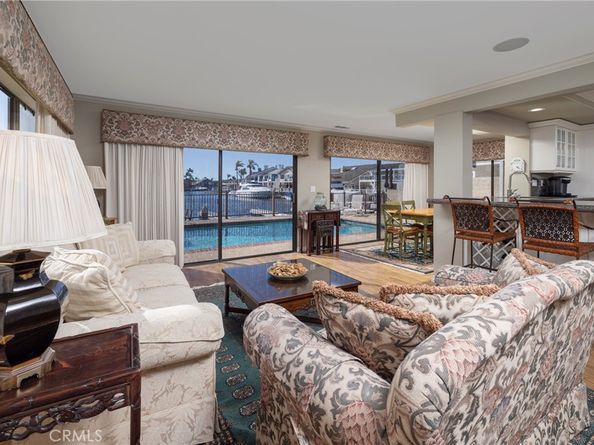 3871 Mistral Drive, Huntington Beach CA 92649
