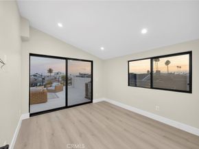 808 W Balboa Boulevard, Newport Beach CA 92661