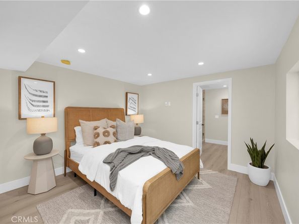 808 W Balboa Boulevard, Newport Beach CA 92661