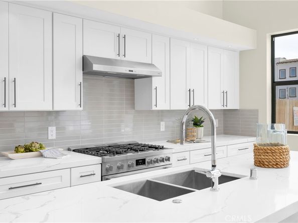 808 W Balboa Boulevard, Newport Beach CA 92661