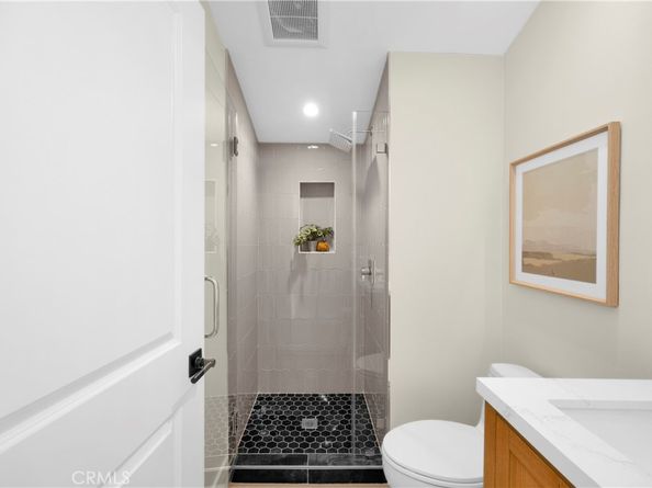 808 W Balboa Boulevard, Newport Beach CA 92661