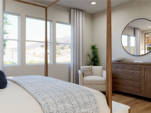 737 Via Arezzo Place, Altadena CA 91001